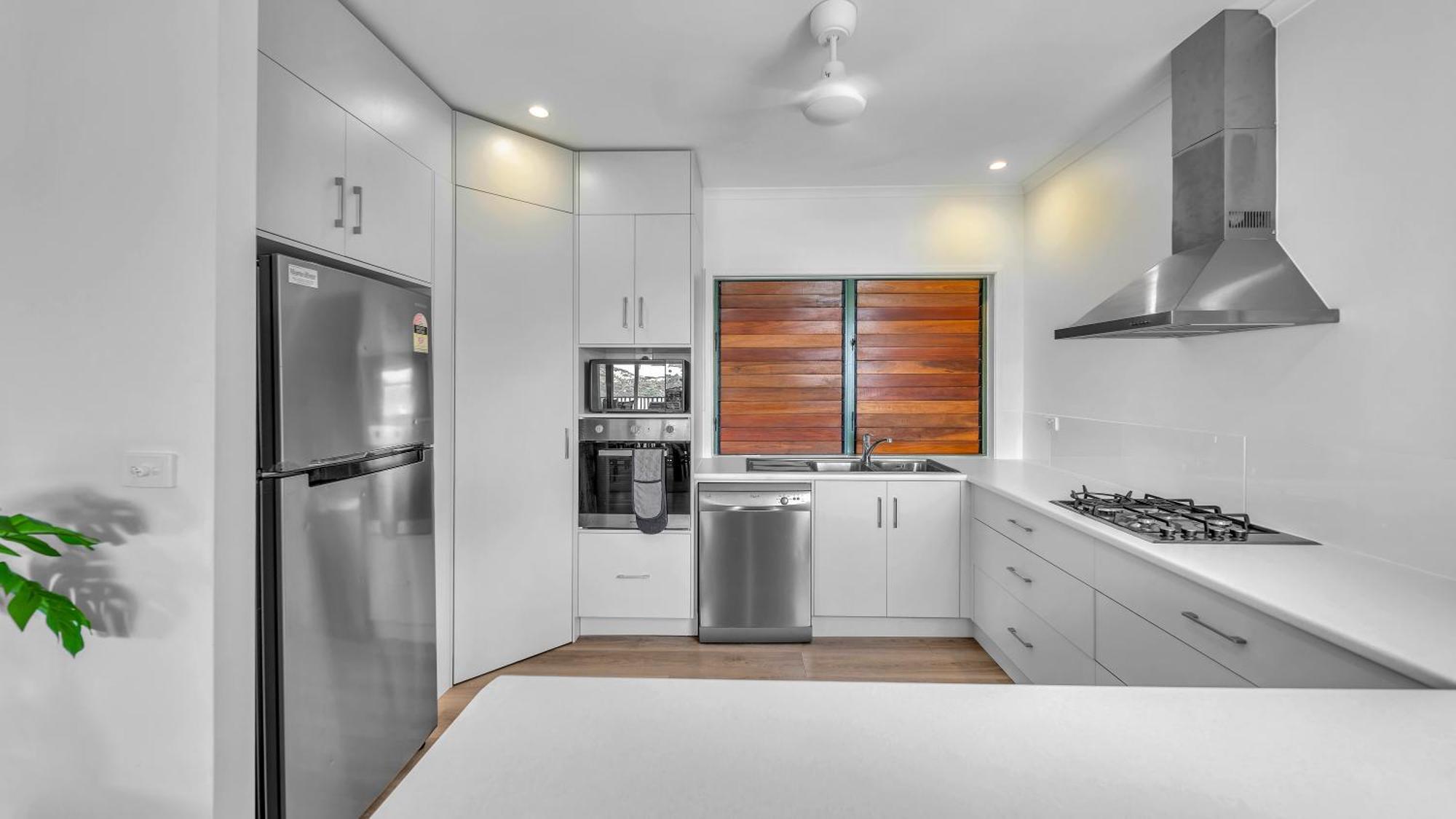 Casuarina Cove 13 On Hamilton Island By Hamorent Екстериор снимка